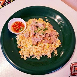 ข้าวผัดหมู
