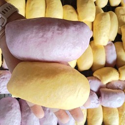 หมั่นโถวมันม่วงแบบนึ่ง+นมข้น