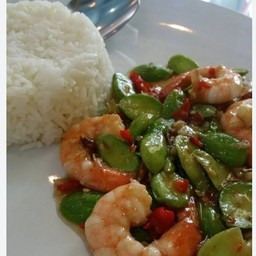 สตอผัดกุ้งกะปิราดข้าว