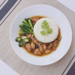 ข้าวหน้าไก่