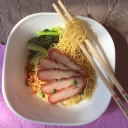 บะหมี่หมูแดง