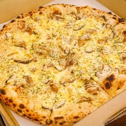 พิซซ่าเห็ดหอมซอสทรัฟเฟิล