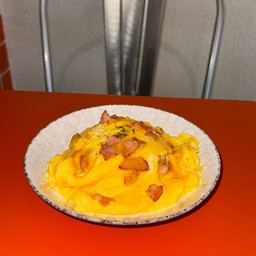 ข้าวไข่ข้น เบค่อน