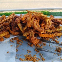 กล้วยทอดคุณยาย บ่อวิน