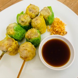 ขนมจีบหมูเน้นๆ (2ไม้)