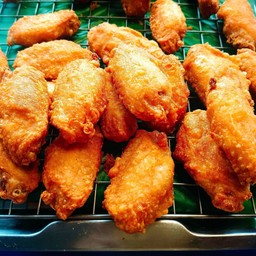 ปีกกลางไก่ทอด 5ชิ้น 70บาท
