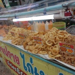 เฟรนฟรายไก่เขย่าประตู4