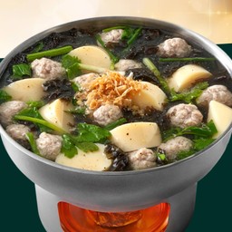 แกงจืดสาหร่ายเต้าหู้หมูสับ