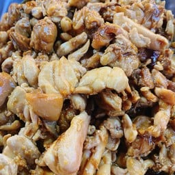 ไก่กระเทียม