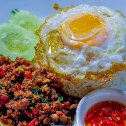 ข้าวกระเพราเนื้อสับ (Delivery)