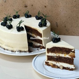 Humming bird cake