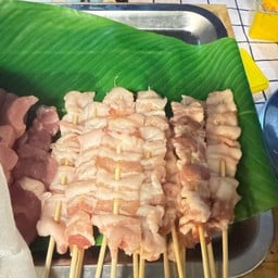 หมูสามชั้น