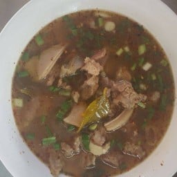 ต้มแซ่บเนื้อ