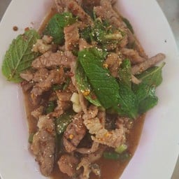 น้ำตกเนื้อ