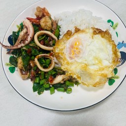 อาหารตามสั่ง คุณเมย์ -