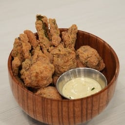 Elder Burger Thonglor