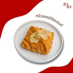 ครัวซองอัลมอนด์