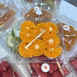 ผลไม้พร้อมทาน by อานัส คู้ซ้าย🍊🥭🍎