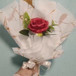 ดอกกุหลาบปลอม(ช่อสีขาว)