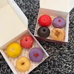 โดนัทบริยอชทำสดทุกวัน Bum Bum Dough บัมบัมโดว์ รัชดา 19