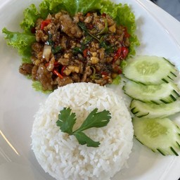 ข้าวกะเพราหมูสับ 🐷
