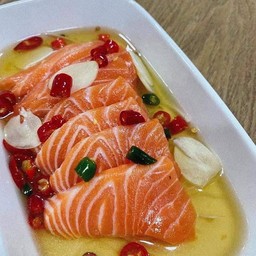 ปลาแซลมอนดองน้ำปลา