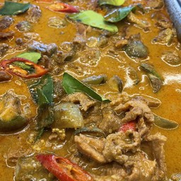 พะแนงหมู