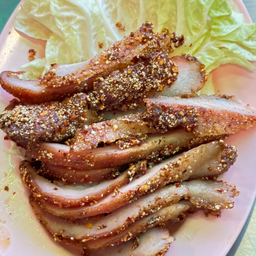 หมูคลุกฝุ่น