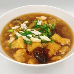 กระเพาะปลาน้ำแดง