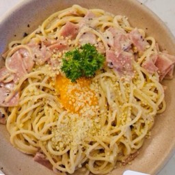สปาเก็ตตี้ครีมซอสทรัฟเฟิล Spaghetti Truffle Cream Sauce