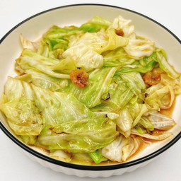 กะหล่ำปลีผัดน้ำปลา