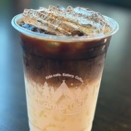 Campcafe x Playground