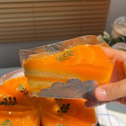 เค้กส้ม (ชิ้น)