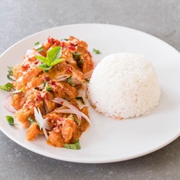 ข้าวยำไก่อบ