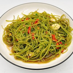 ผัดผักบุ้งฝอย