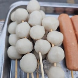 ร้านลูกชิ้นย่างเพื่อนกัน อินทามระ51