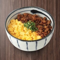 ข้าวหน้าหมูโซโบโระ มินิ