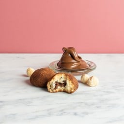 Ludo Nutella Macadamia Balls