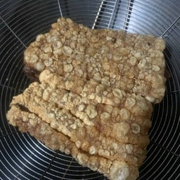 ขยันรวยหมูปิ้ง