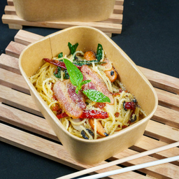 สปาเก็ตตี้เบคอนพริกแห้ง