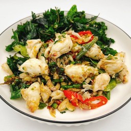 เนื้อปูผัดพริกขี้หนูสวน