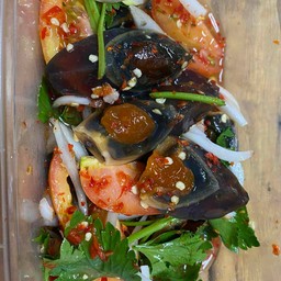 ยำแซ่บสะพานปูน ยำแซ่บสะพานปูน