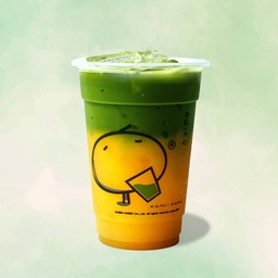 มัทฉะ โคดส้ม (กลาง)