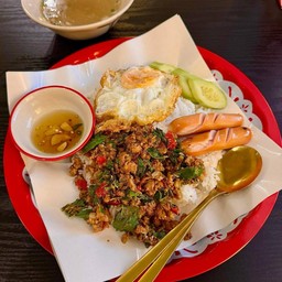 ไข่ดาว + ไส้กรอก