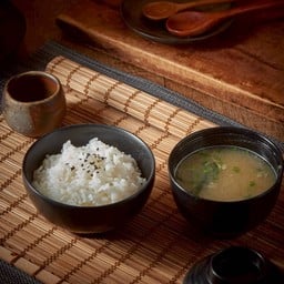 ข้าว+ซุปมิโซะ