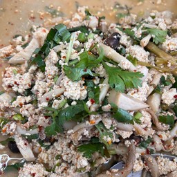 ลาบเต้าหู้-เจ