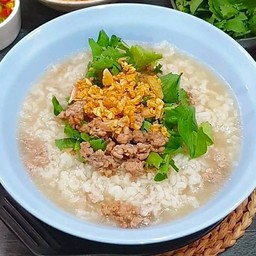 ข้าวต้มหมูสับ