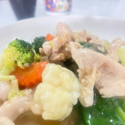 ราดหน้าหมูหมัก