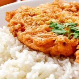 ข้าวไข่เจียว  หมูสับ