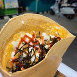 เครปหน้าเซเว่นbyผักบุ้ง @ท่าชุมพล